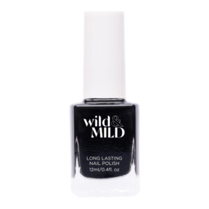 Wild&mild lady in black nail polish 12