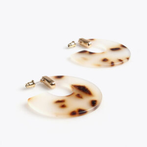 Lola aros carey y flecos
